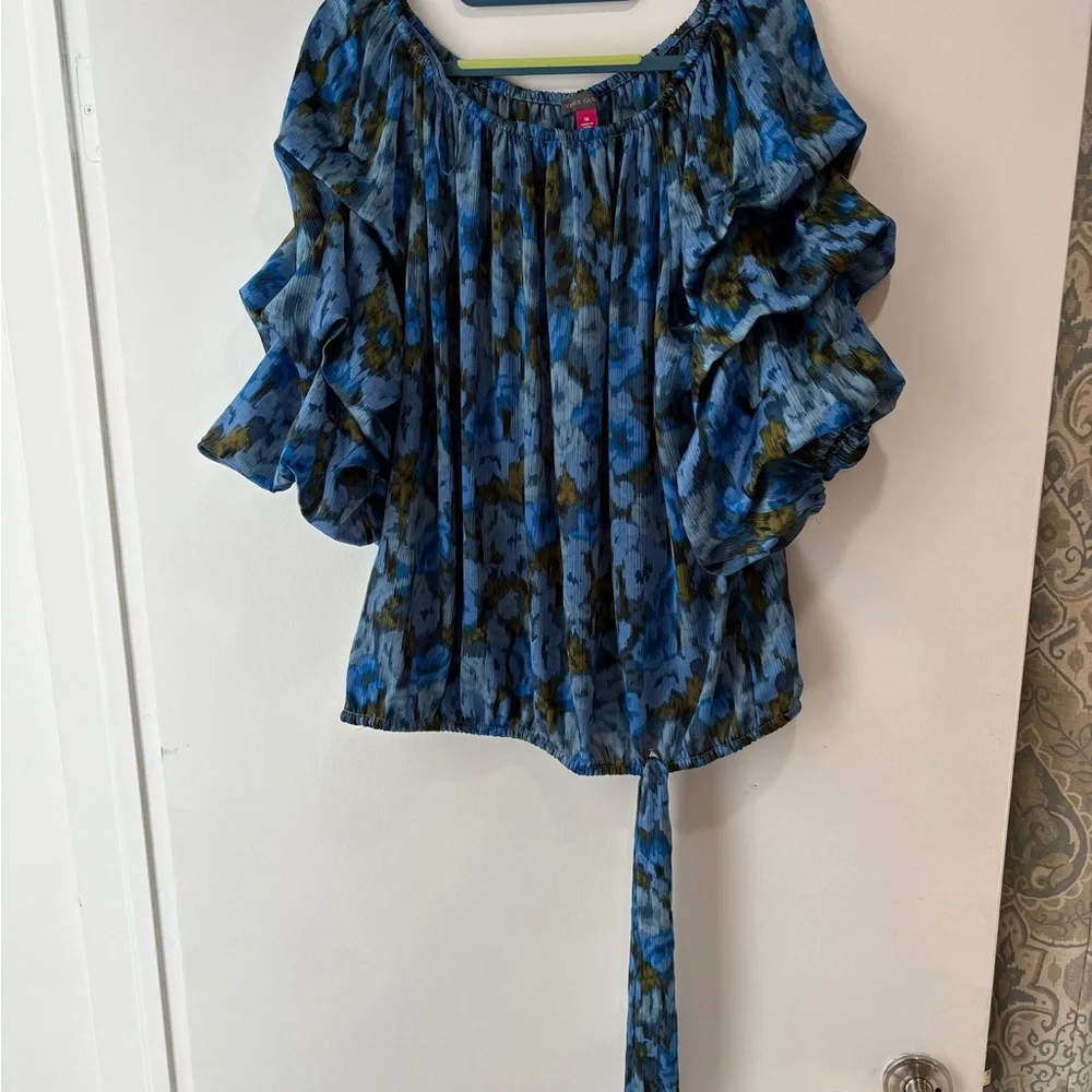 Vince Camuto Blue Floral Ruffle Blouse - Picture 1 of 3